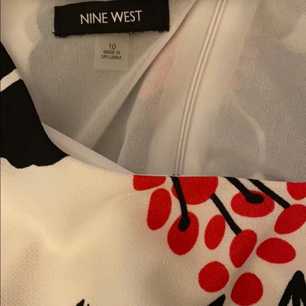Nine West Floral Crepe Shift Dress - Picture 11 of 12